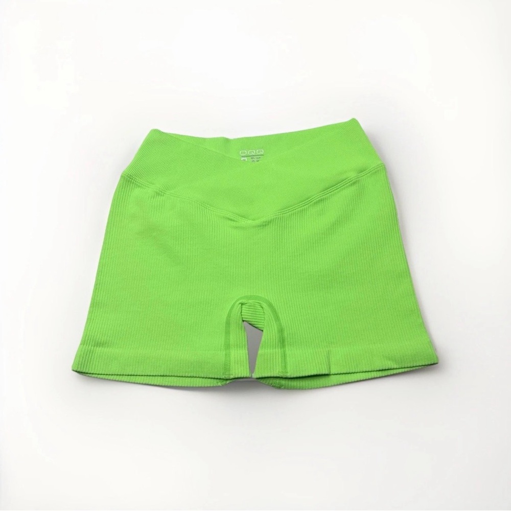 OQQ High-Waist Ribbed Bike Shorts in Neon Green